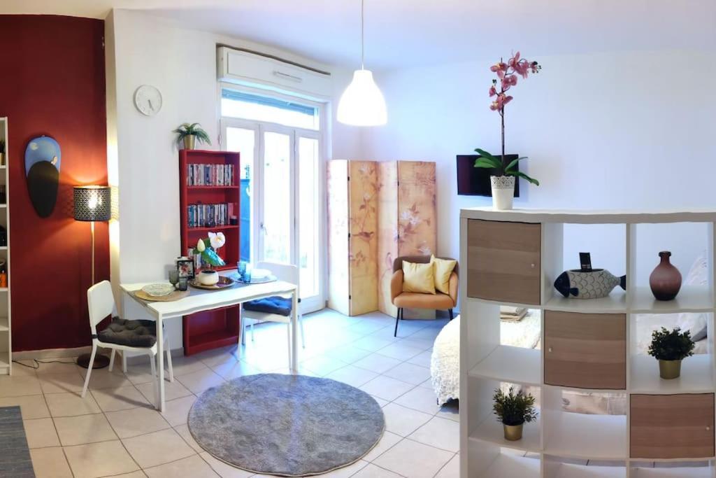 Casa Dora - Terrazzo In Centro Apartment Turin Bagian luar foto